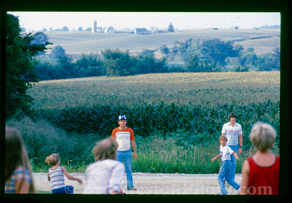 sl198008c37a